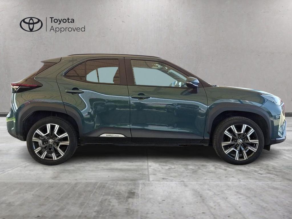 Toyota Yaris Cross 1.5h Lounge awd-i 130cv e-cvt