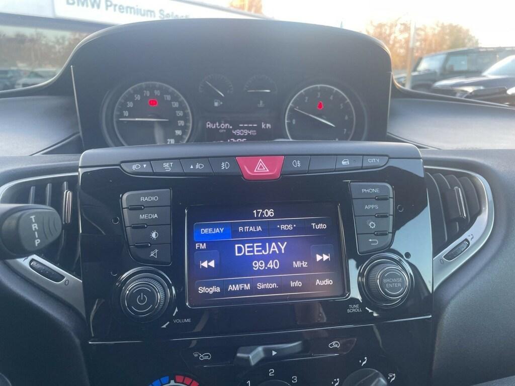 Lancia Ypsilon 5 Porte 1.2 Gold