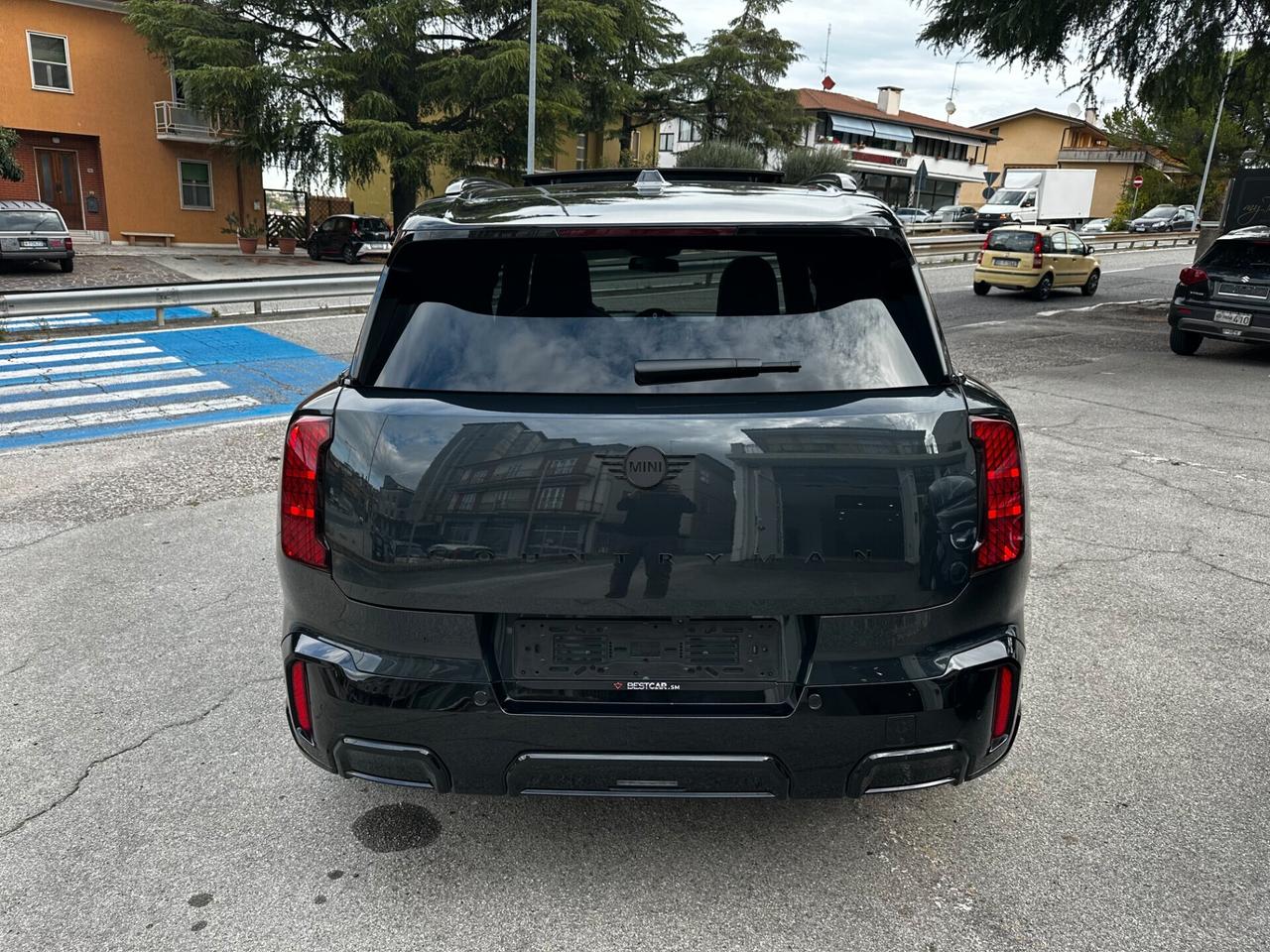 MINI Countryman C 1.5 JOHN COOPER WORKS / PANORAMA / r20 / 360°