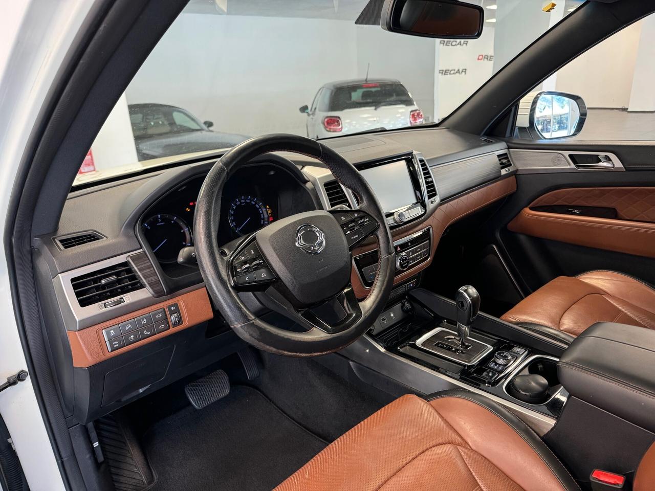 Ssangyong REXTON 2.2 4WD Icon aut. 7 POSTI CATENA ROTTA