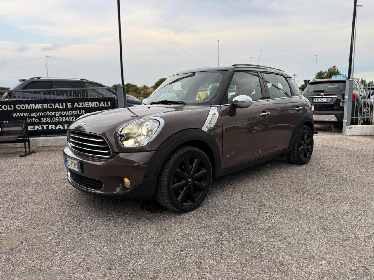MINI Mini 2.0 Cooper D Countryman ALL4 Automatica