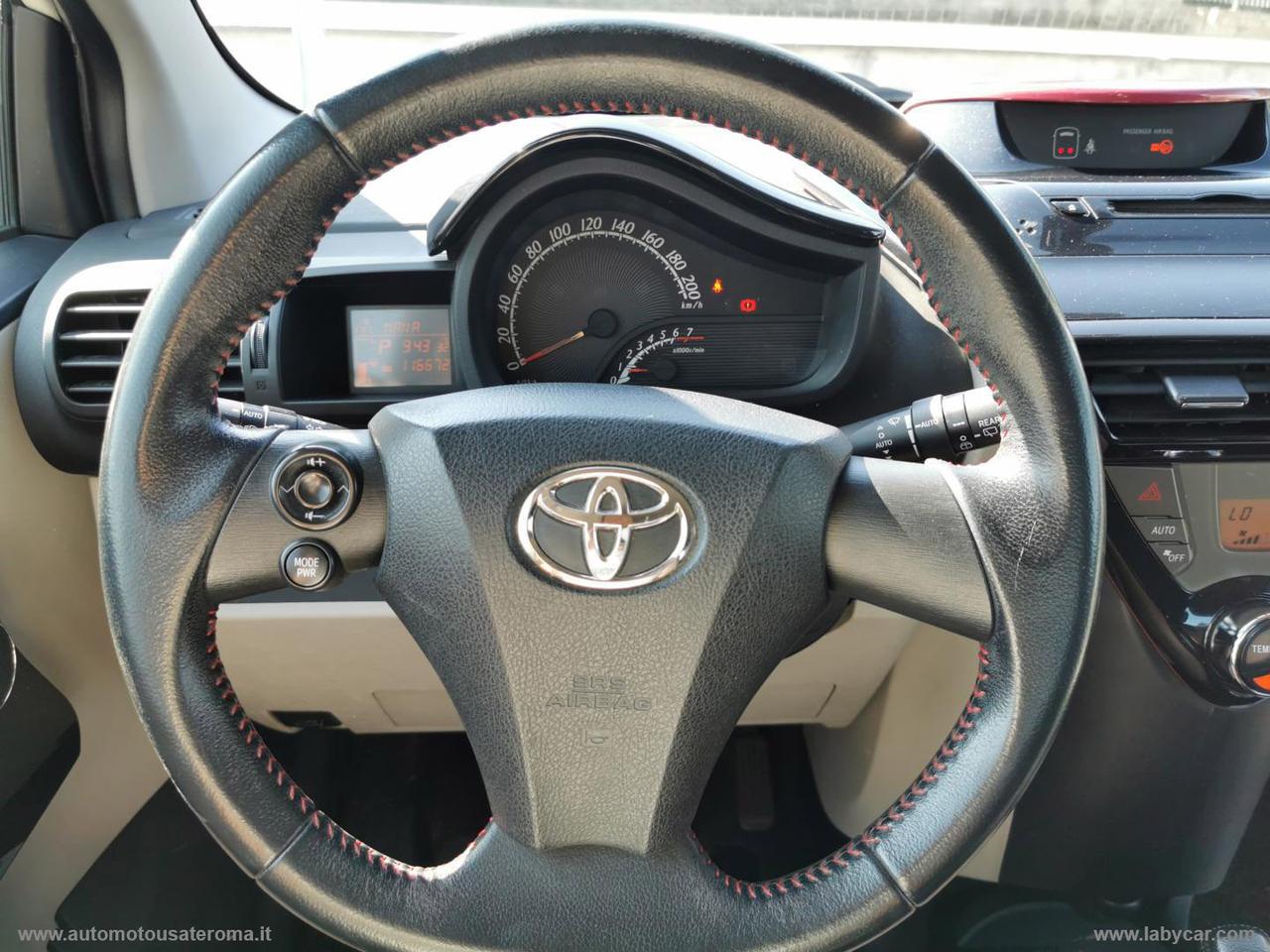 TOYOTA iQ 1.3 CVT Style RATE AUTO MOTO SCOOTER