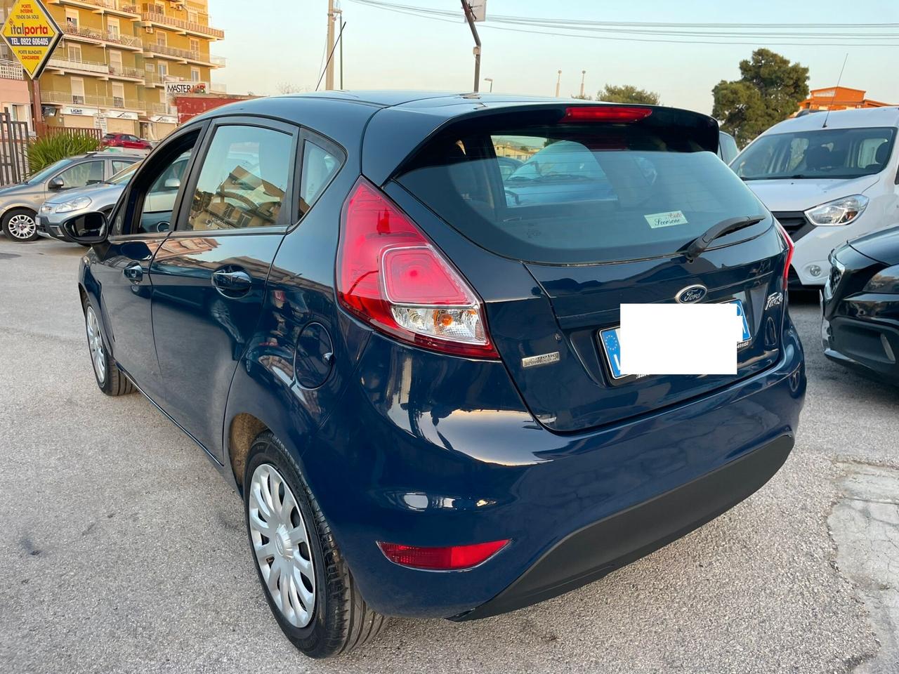 Ford Fiesta 1.5 TDCi 75CV 5 porte Business 2014