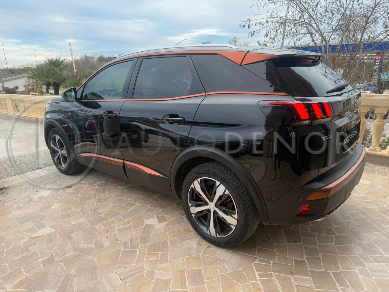 Peugeot 3008 2.0 181 CV bluehdi GT LINE TETTO,XENO,NAVI PELLE