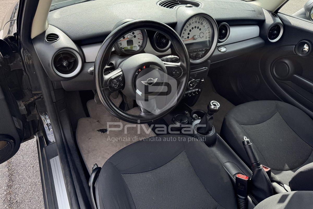 MINI Mini 1.6 16V One (55kW)