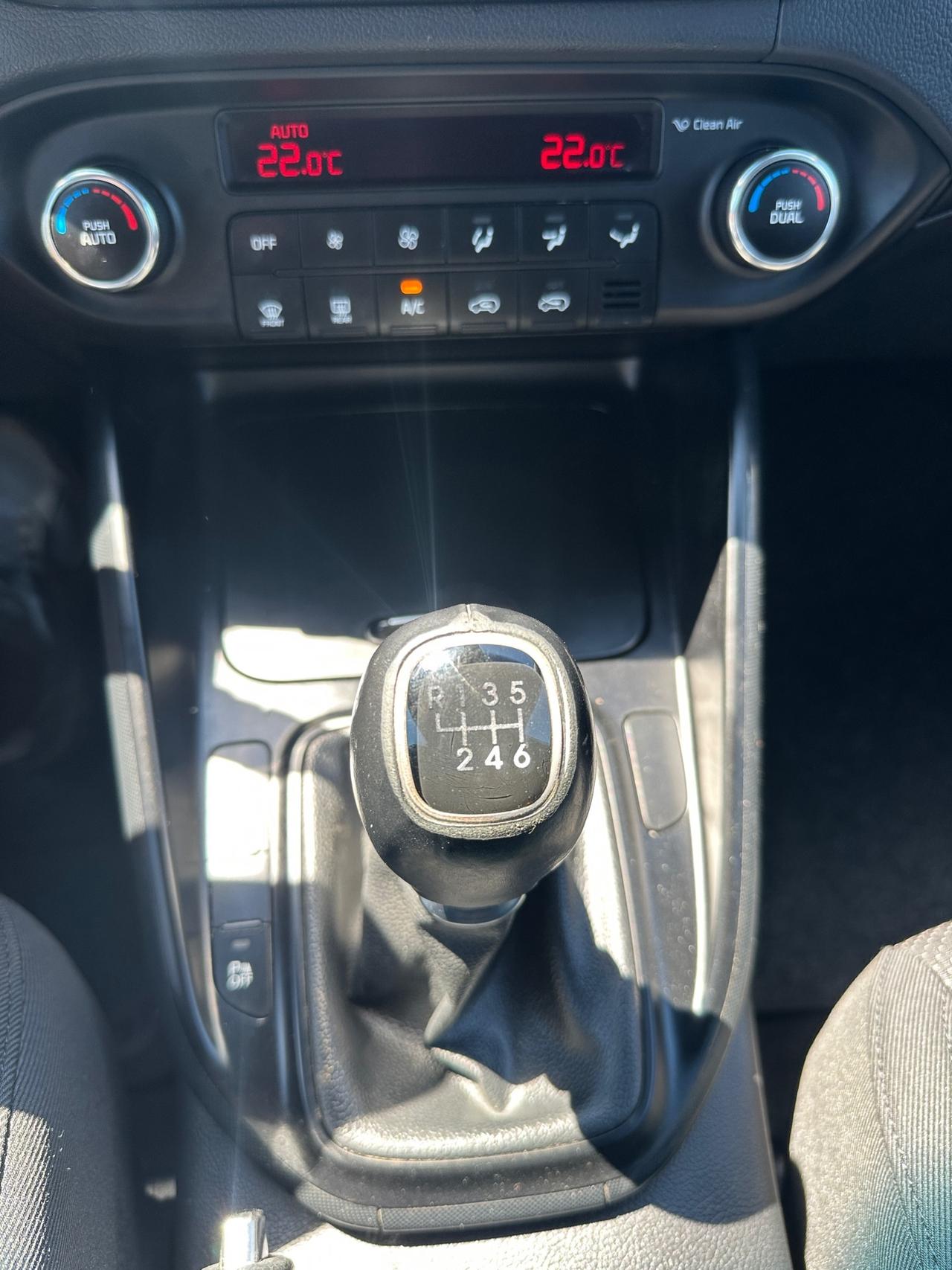 Kia Carens 1.7 CRDi 115 CV Class - 2015