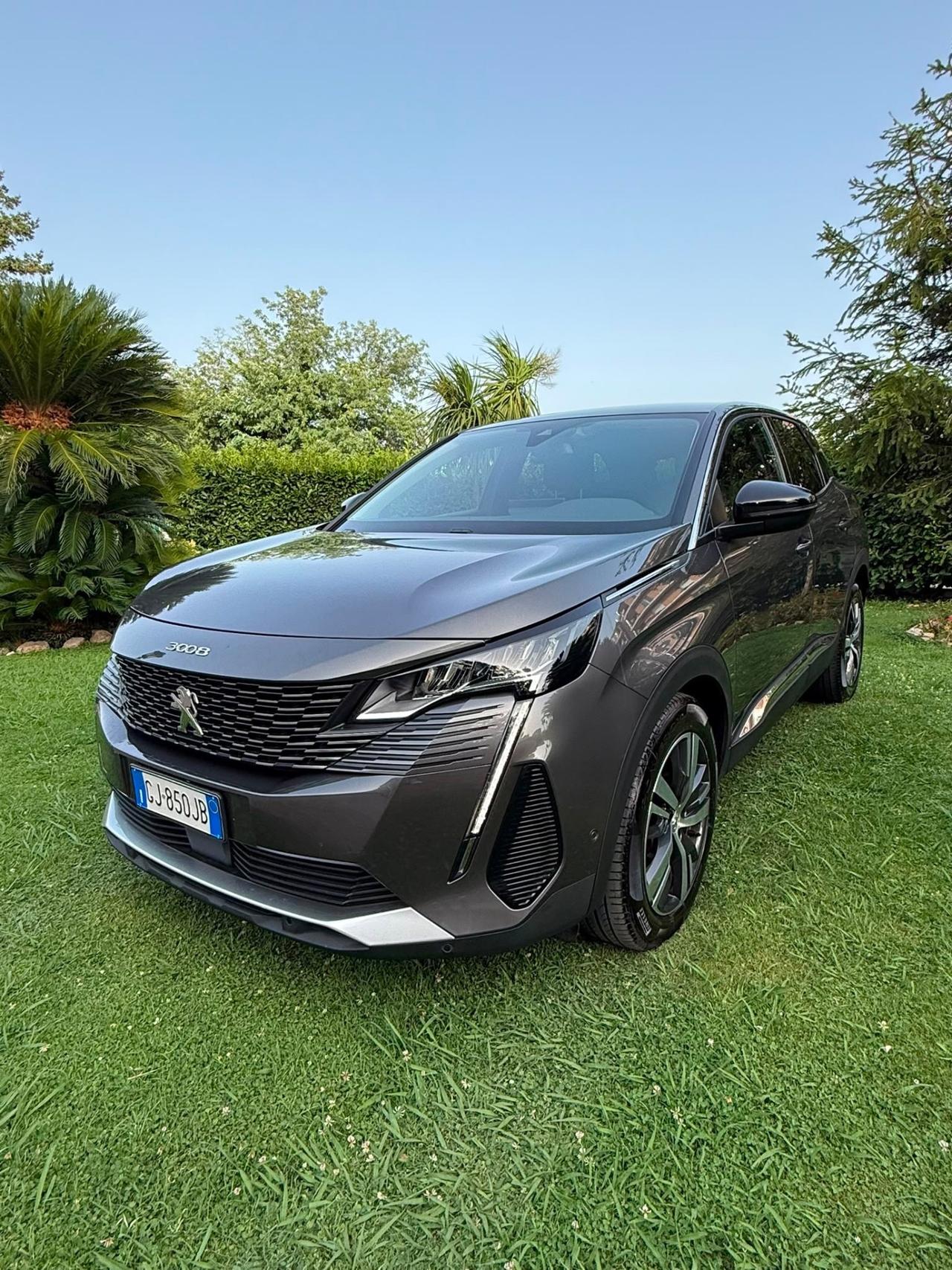 Peugeot 3008 1.5 diesel anno 2022 uni proprietario