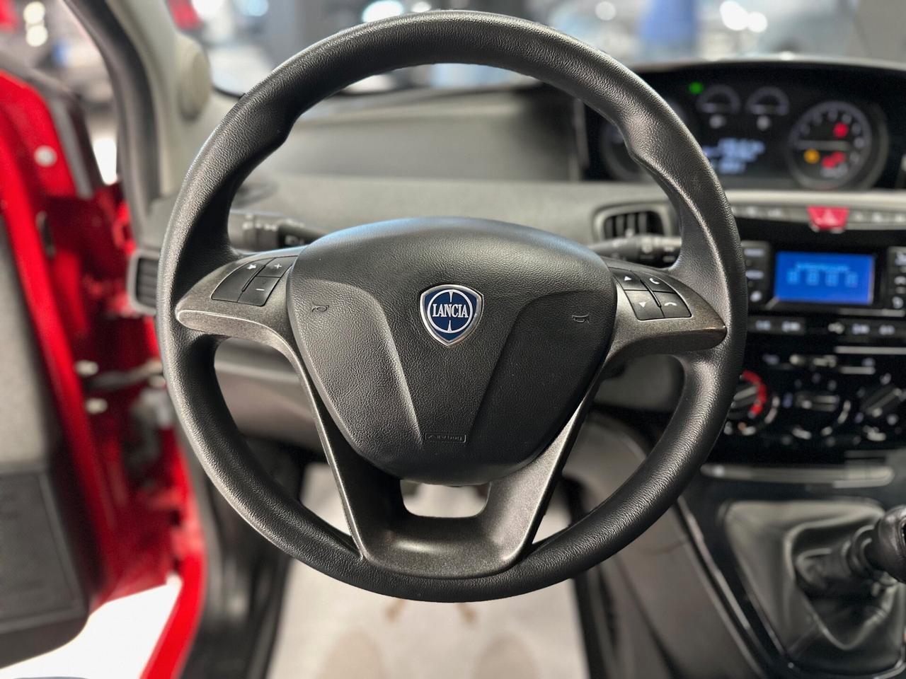 Lancia Ypsilon 1.0 70 CV S&S Hybrid Gold 2022