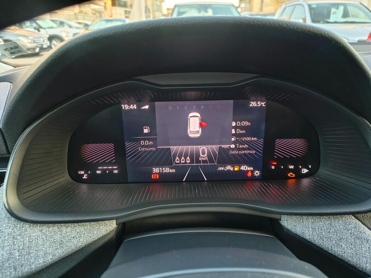 SKODA KAMIQ SOLO 38.000 KM 1.0 BENZINA ANNO 2024