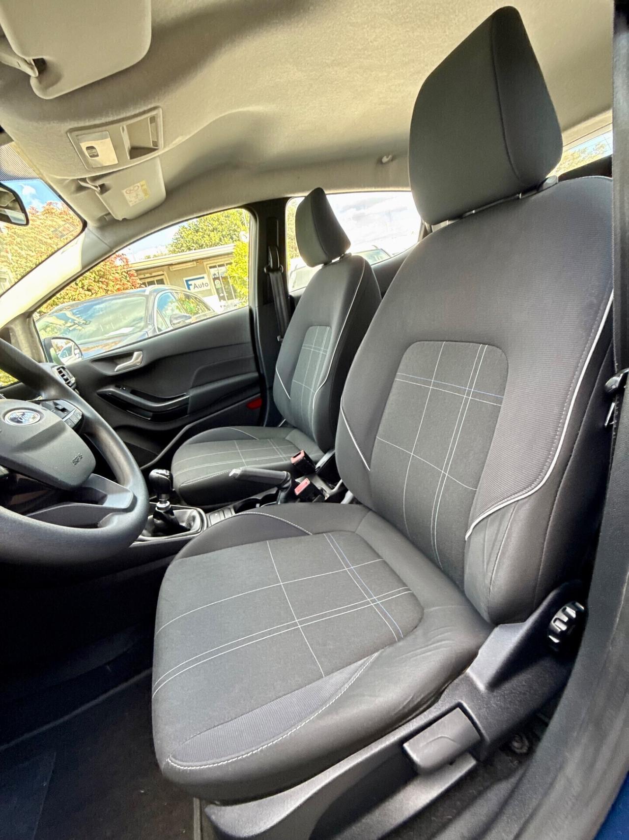 Ford Fiesta 1.5 TDCi 5 porte,Schermo Touch,Bluetooth,Cruise,ecc.