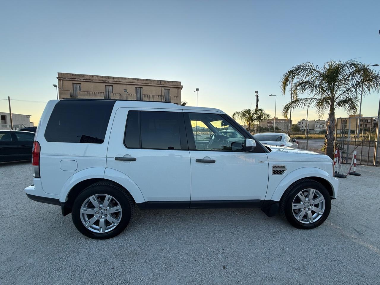 Land Rover Discovery 4 3.0 SDV6 245CV HSE