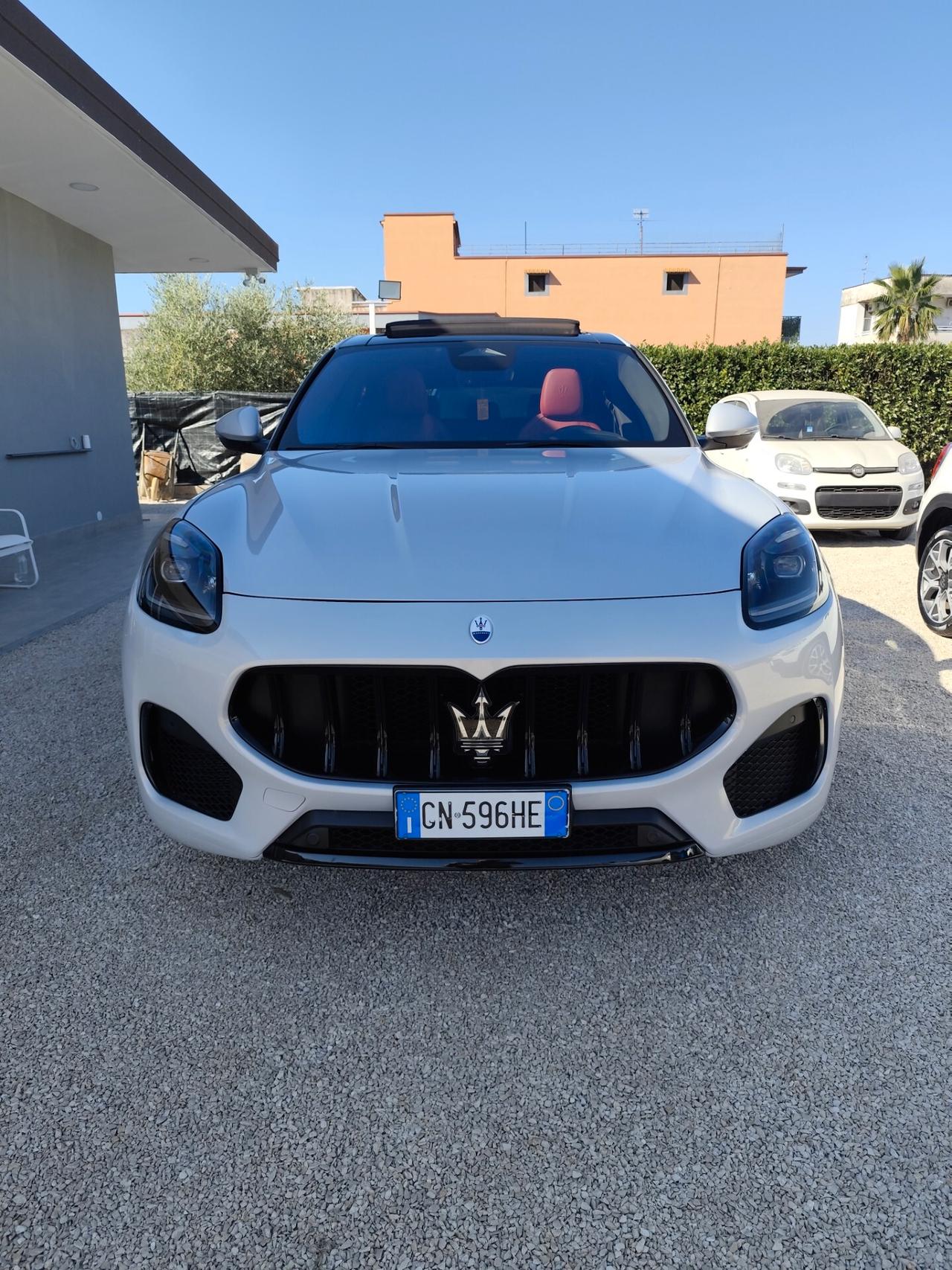 Maserati Grecale MHEV 330 CV AWD Modena