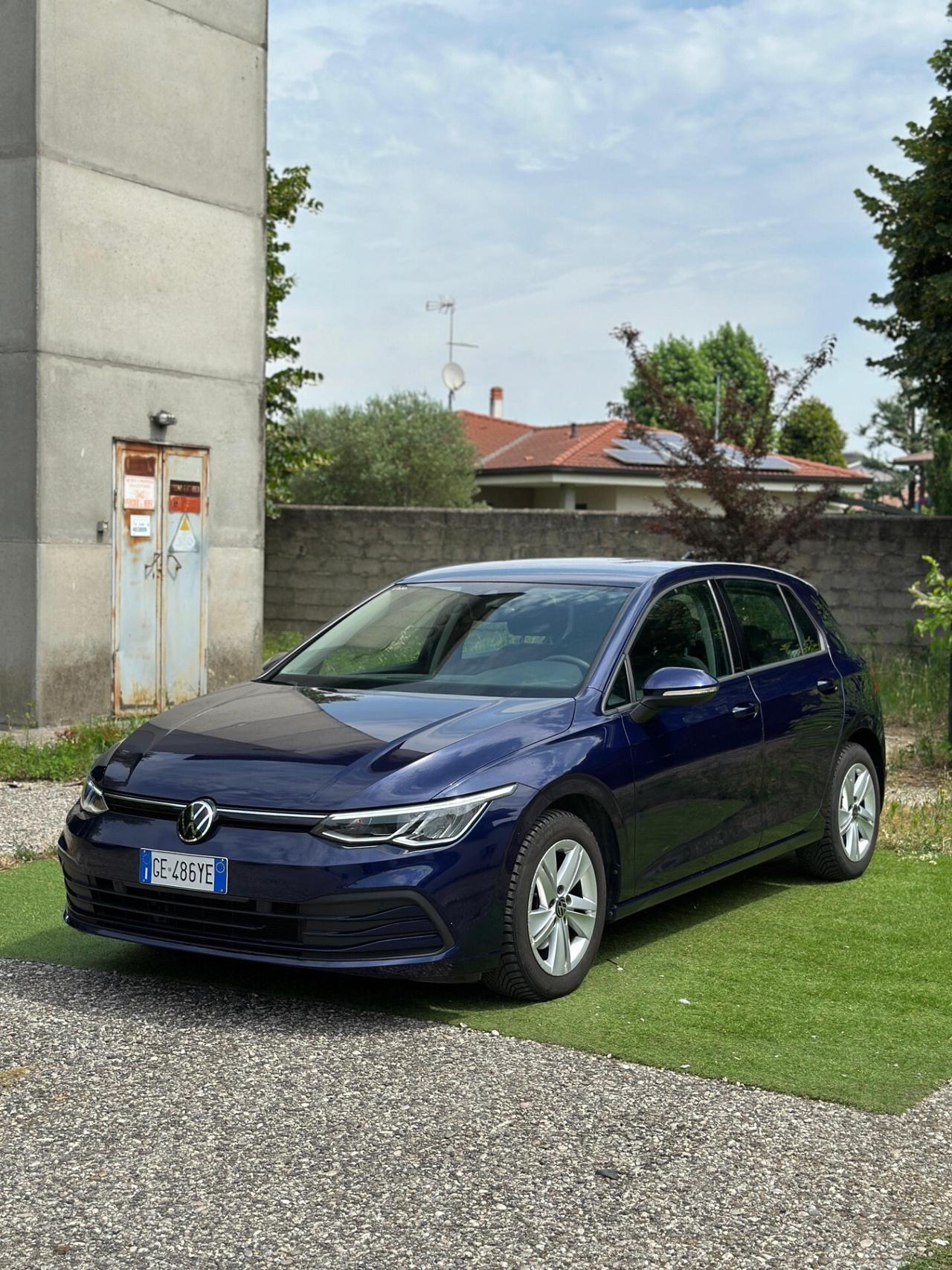 Volkswagen Golf 1.0 eTSI EVO DSG Life
