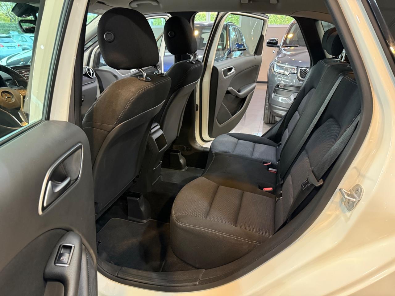 Mercedes-benz B 180 Classe - T246 cdi be Executive