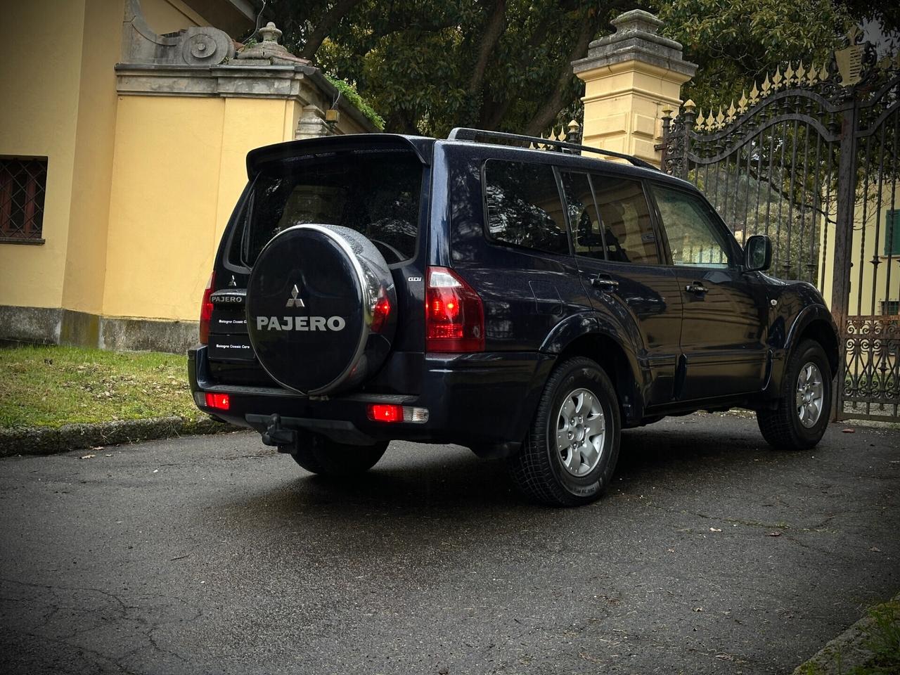 Mitsubishi Pajero 3.5i GDI V6 24V GLS 7 POSTI cat 5p.
