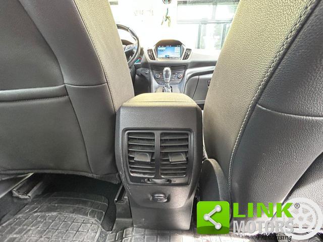 FORD Kuga Titanium