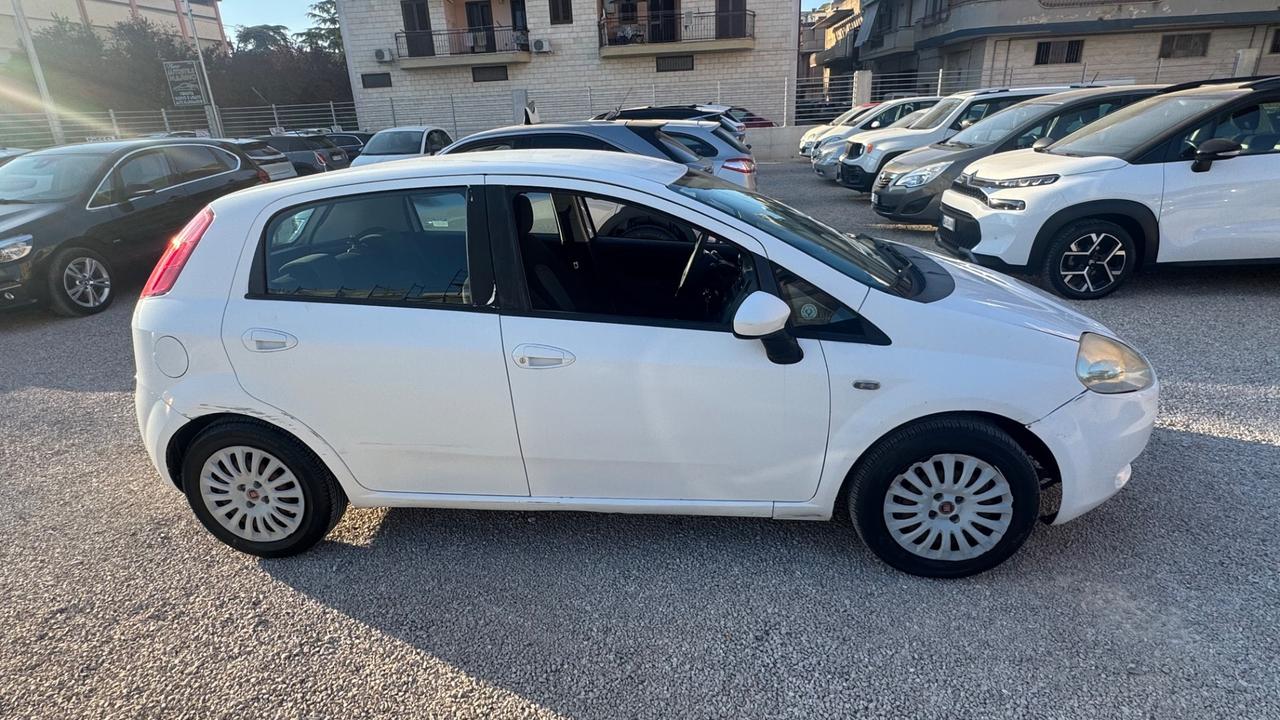 Fiat Grande Punto 1.3 MJT 75 CV 5 porte Active