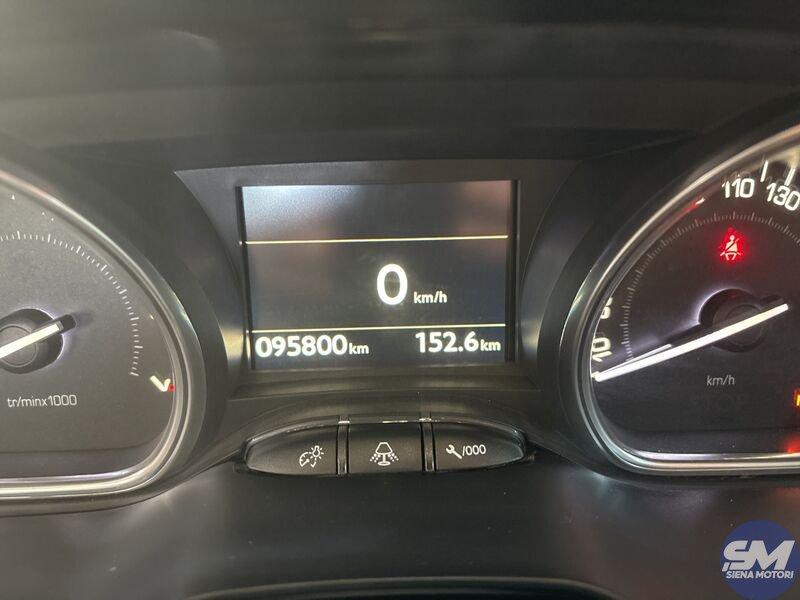 Peugeot 2008 PureTech 82 S&S Allure
