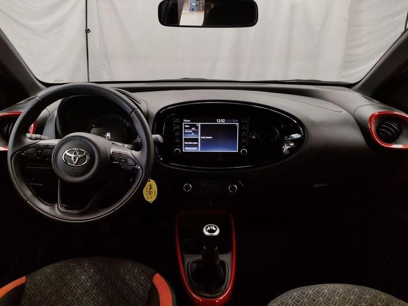 Toyota Aygo X Aygo X 1.0 VVT-i 72 CV 5 porte Trend