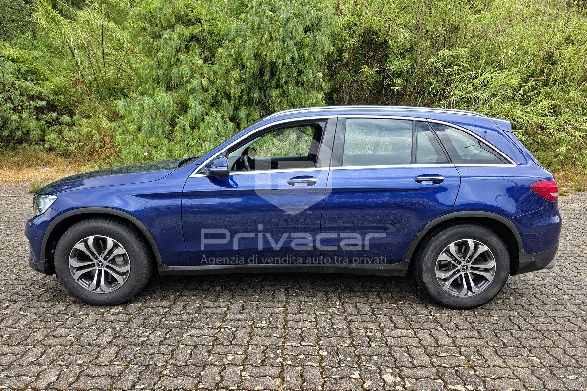 MERCEDES GLC 220 d 4Matic Business