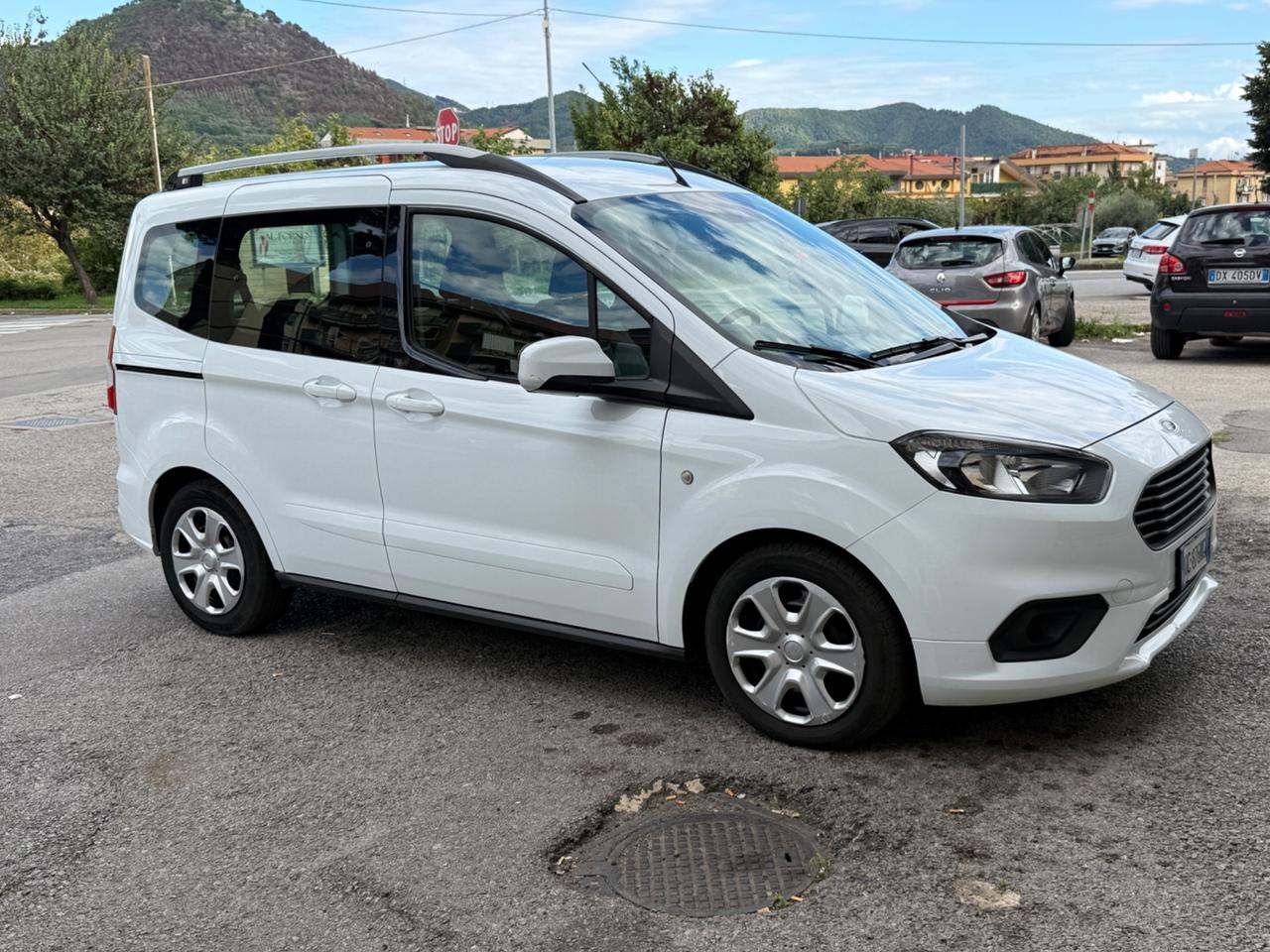 Ford Tourneo Courier Tourneo Courier 1.5 TDCI 75 CV S&S Plus