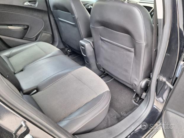 Opel Astra 1.7 CDTI 110CV Sports Tourer Cosmo