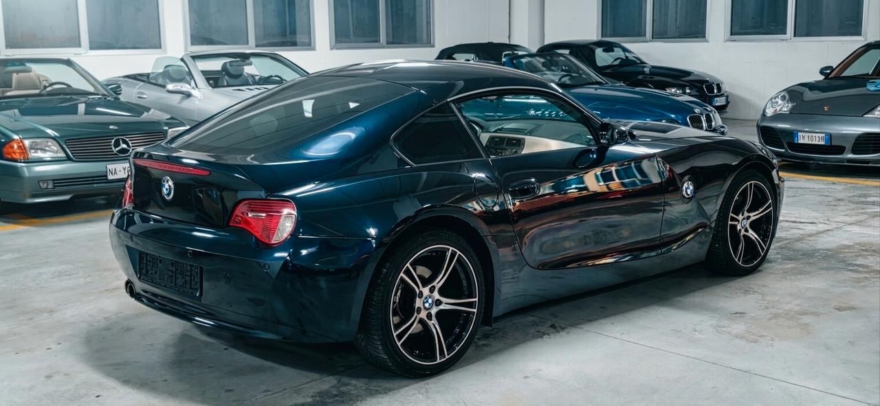 Bmw Z4 3.0si Coupé Carbon-Schwarz