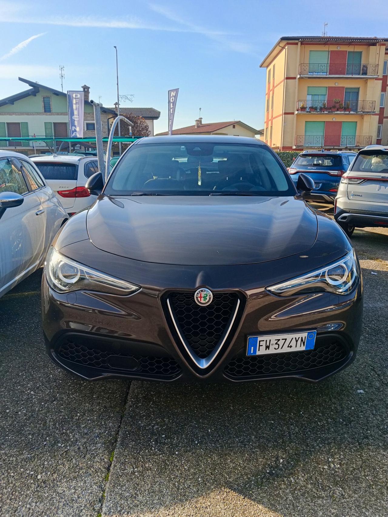Alfa Romeo Stelvio 2.2 Turbodiesel 160 CV AT8 RWD Business