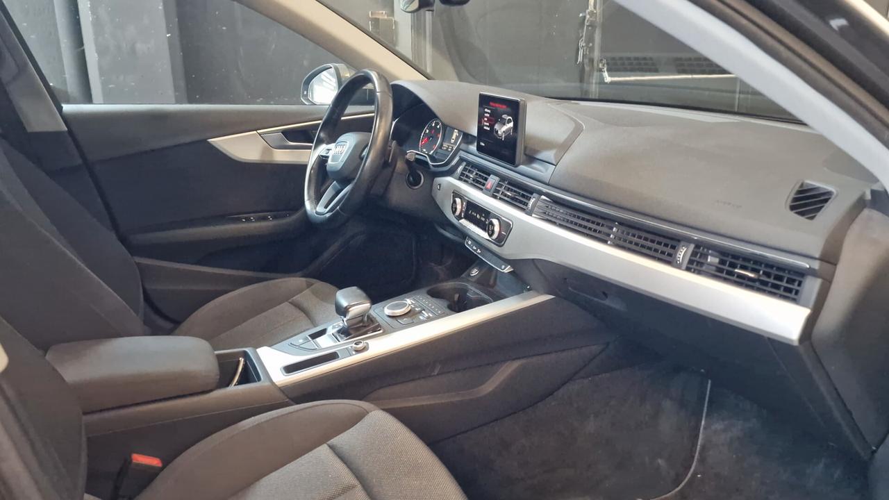 Audi A4 Avant 2.0 TDI clean diesel Business