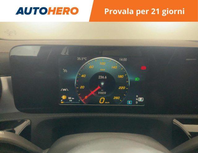 MERCEDES-BENZ CLA 200 d Automatic Premium