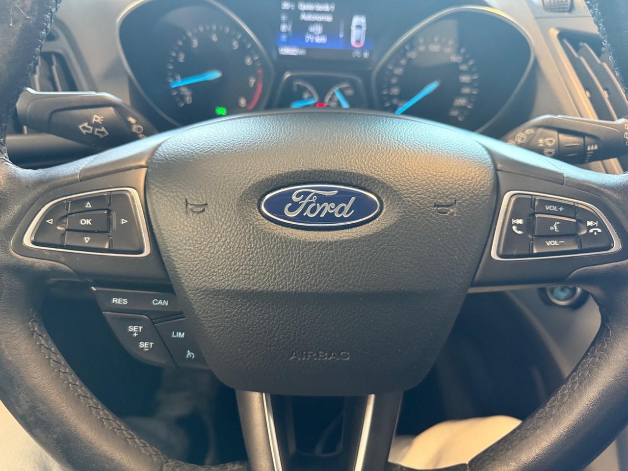 Ford Kuga 1.5 EcoBoost 120 CV benz/GPL