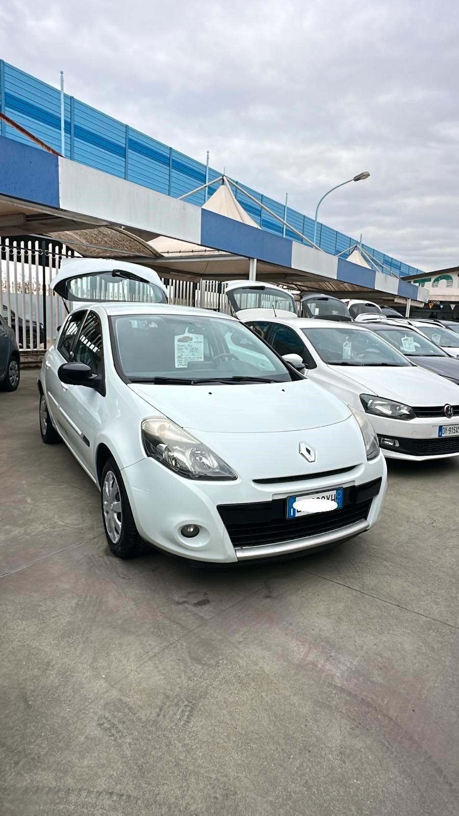 RENAULT CLIO 1,5 DIESEL