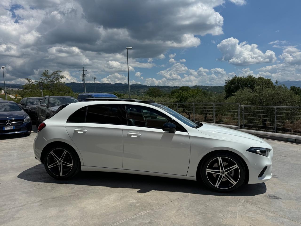 Mercedes-benz A 200 A 200 d Automatic Business Tetto Luci