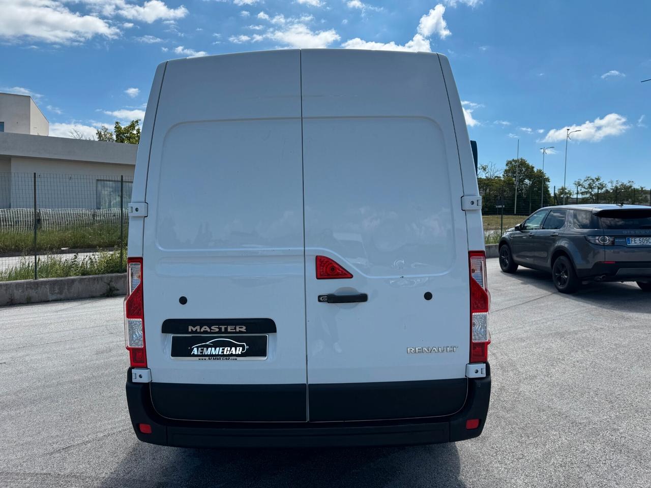 RENAULT Master T35 2.3 dCi 135 14.680 IVA ESCLUSA