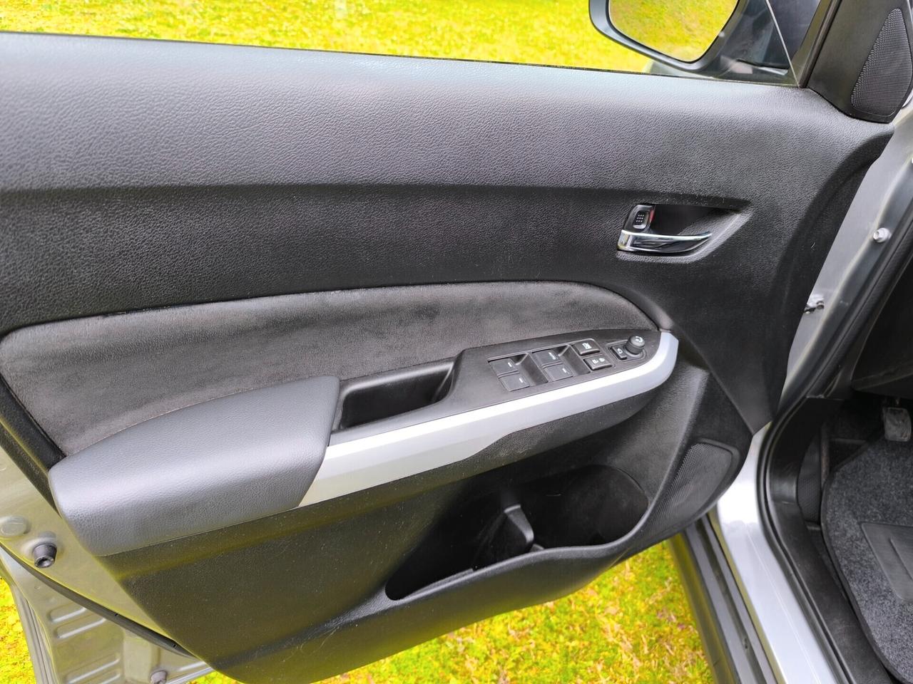 Suzuki Vitara 1.6 DDiS 4WD AllGrip V-Top