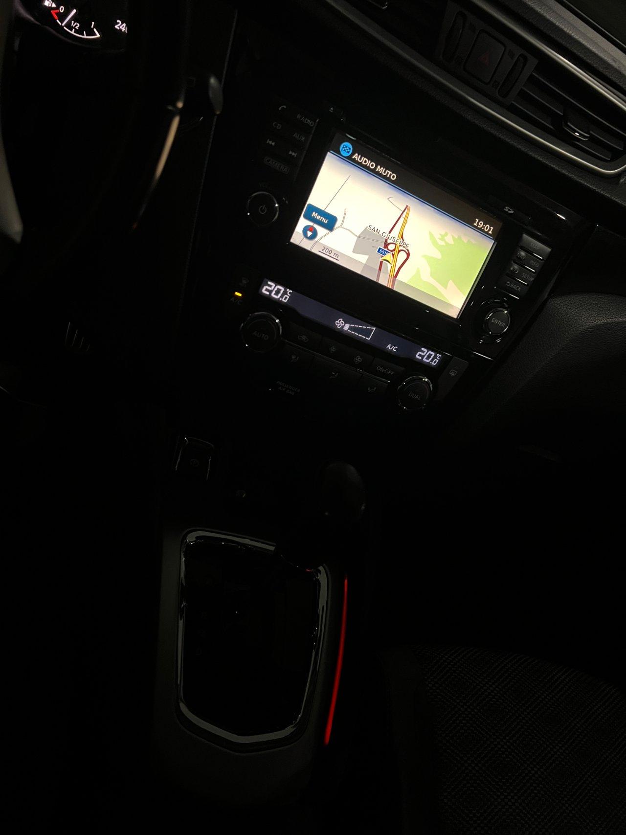 Nissan Qashqai 1.6 dci 130cv N-CONNECT 2wd xtronic 360