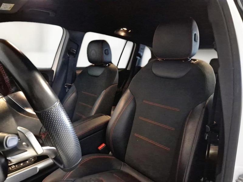 MERCEDES-BENZ GLB 200 d Automatic Premium