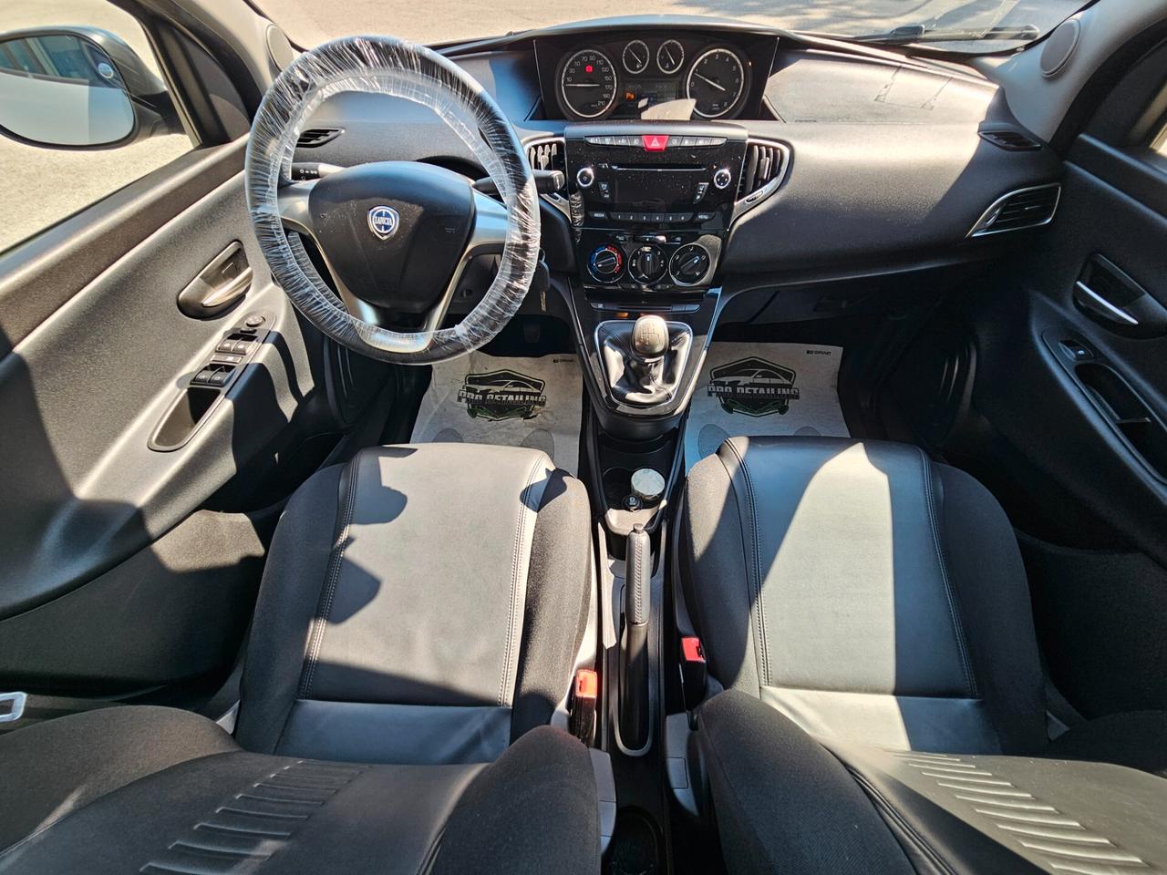 Lancia Ypsilon 1.2 69 CV 5 porte GPL Ecochic
