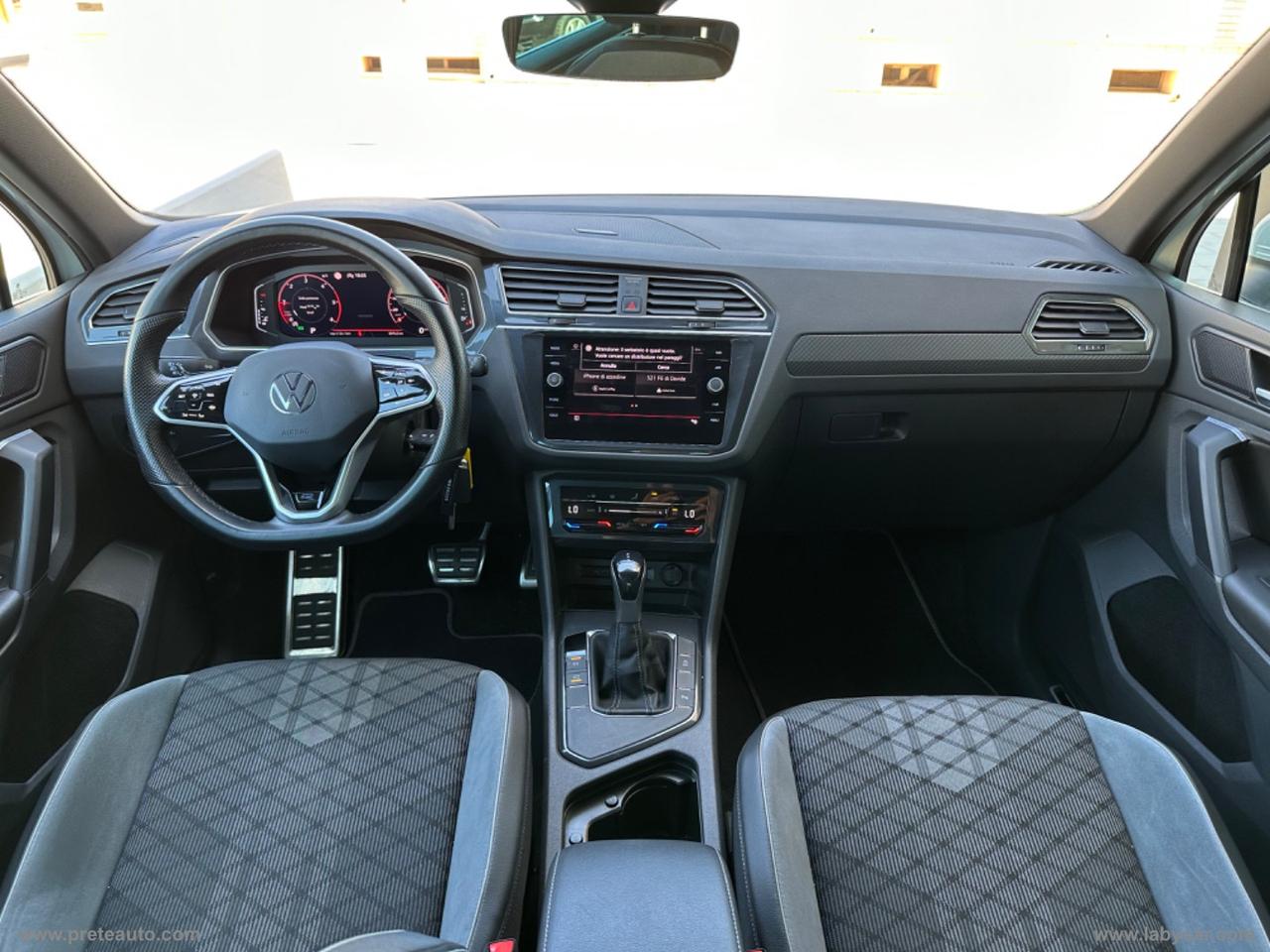 VOLKSWAGEN Tiguan 2.0 TDI 150CV SCR DSG R-Line