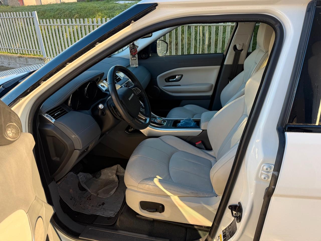 Land Rover Range Evoque 2.0 TD4 150 CV 5p. Business Edition SE