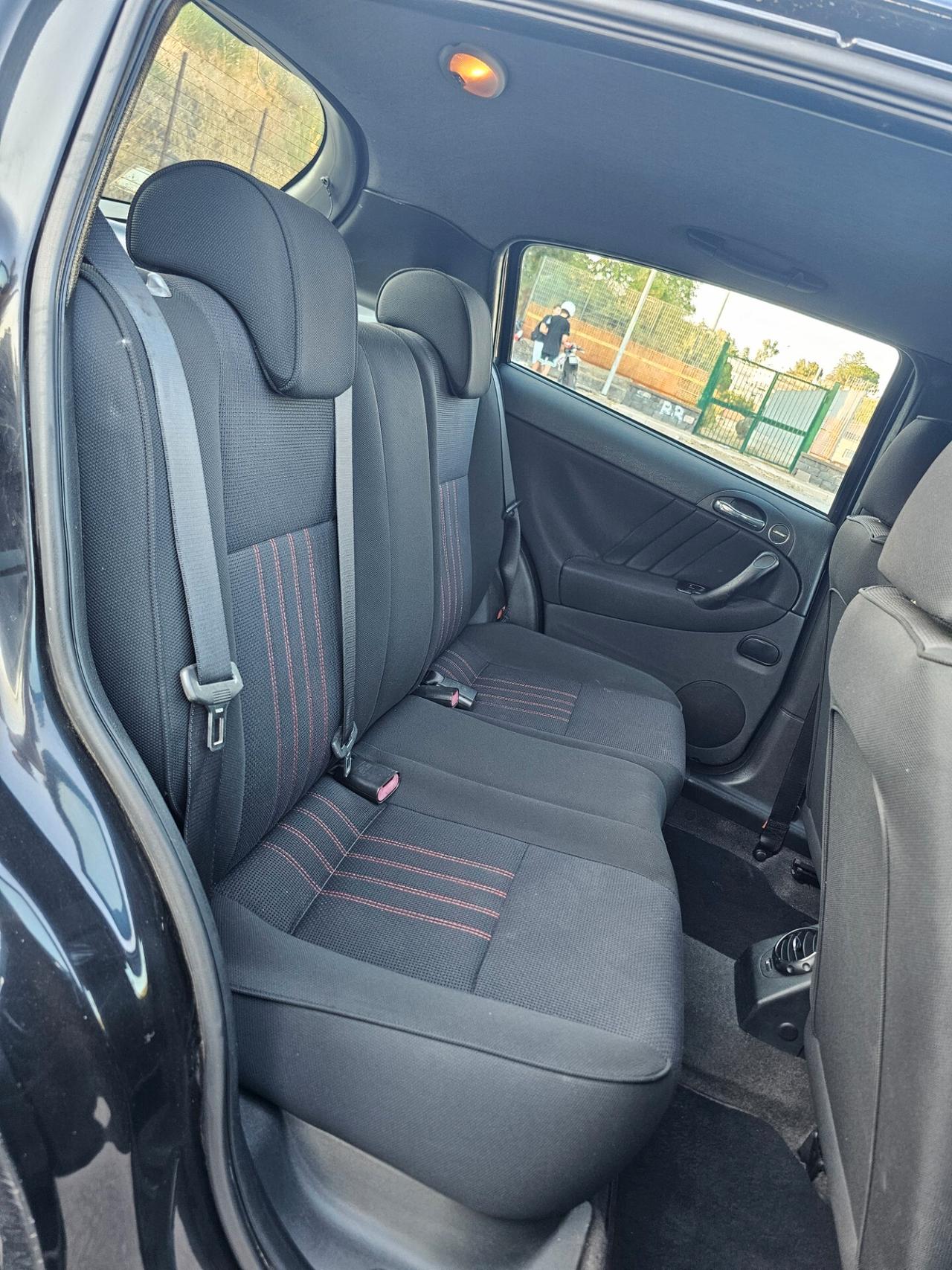 Alfa Romeo 147 1.9 JTD M-JET 16V 5 porte Q2