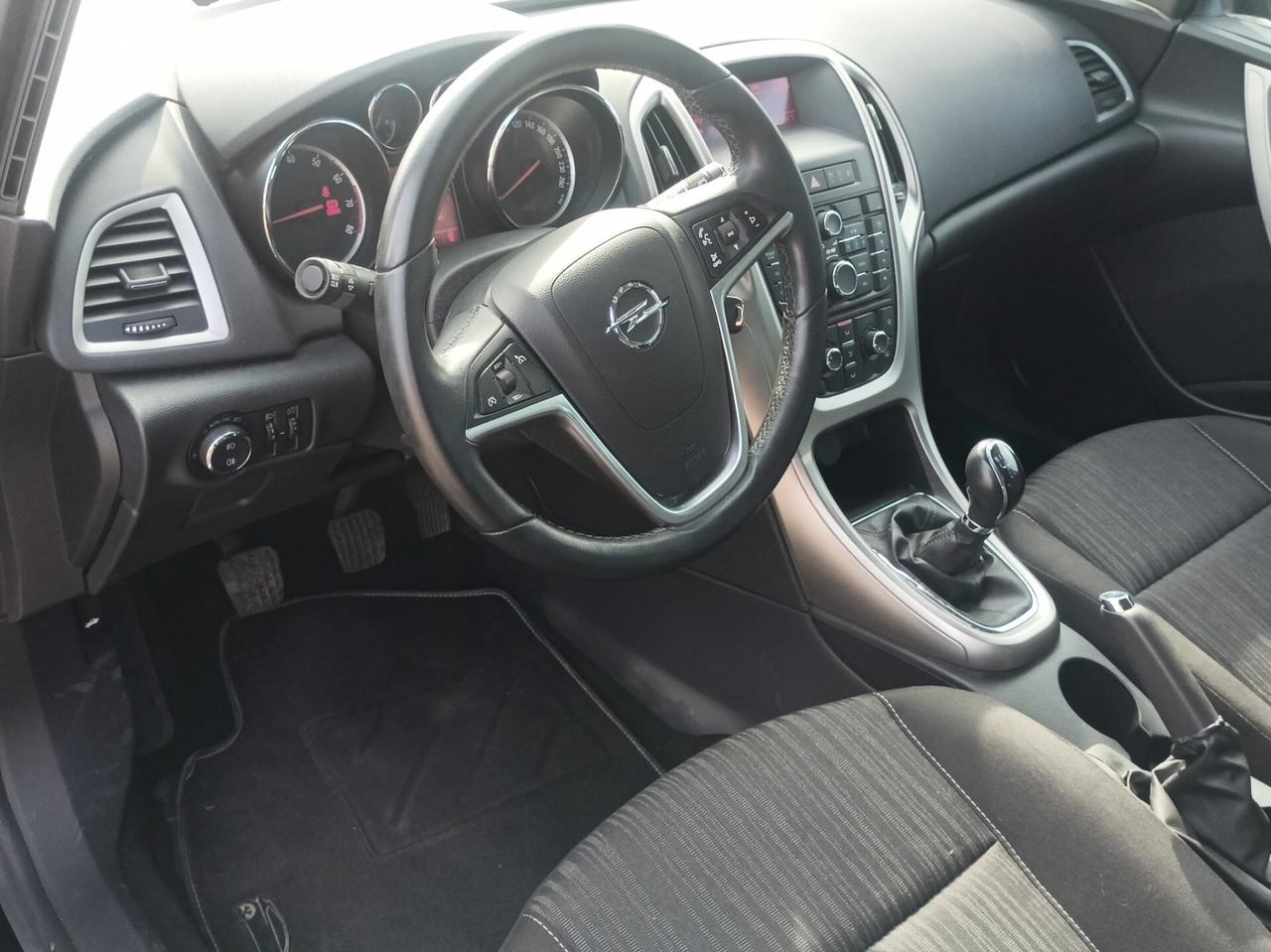 Opel Astra 1.4 Turbo 140CV 5 porte Cosmo