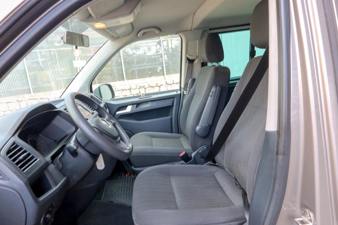 VOLKSWAGEN CARAVELLE DSG 4MOTION Passo Lungo 4x4