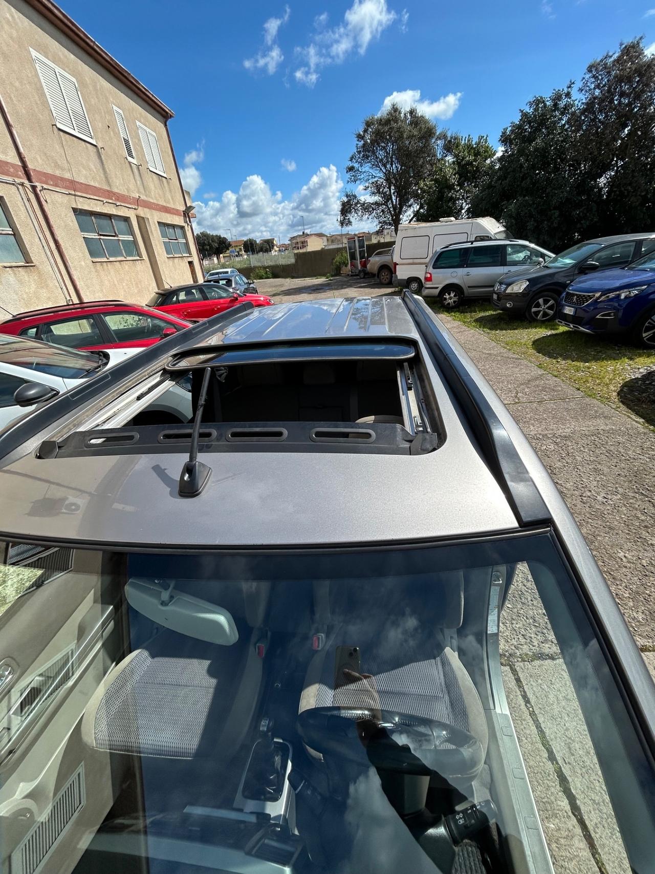 Nissan X-Trail 2.2 dCi Sport Columbia