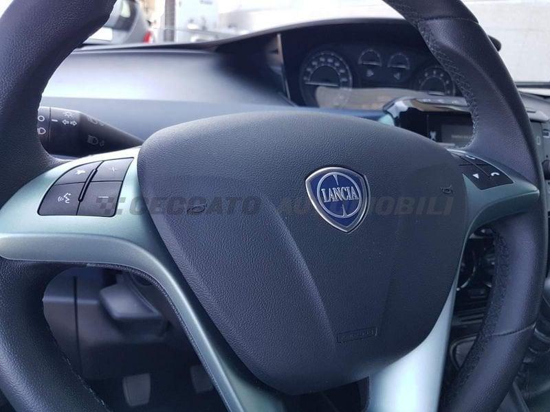 Lancia Ypsilon Ypsilon 1.0 firefly hybrid Platino s&s 70cv