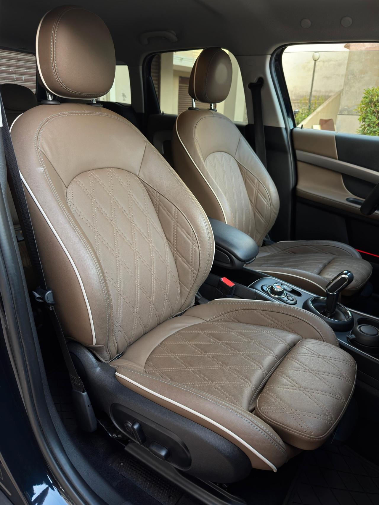 Mini Cooper SD Countryman 2.0 Hype ALL4 Automatica 190 cv