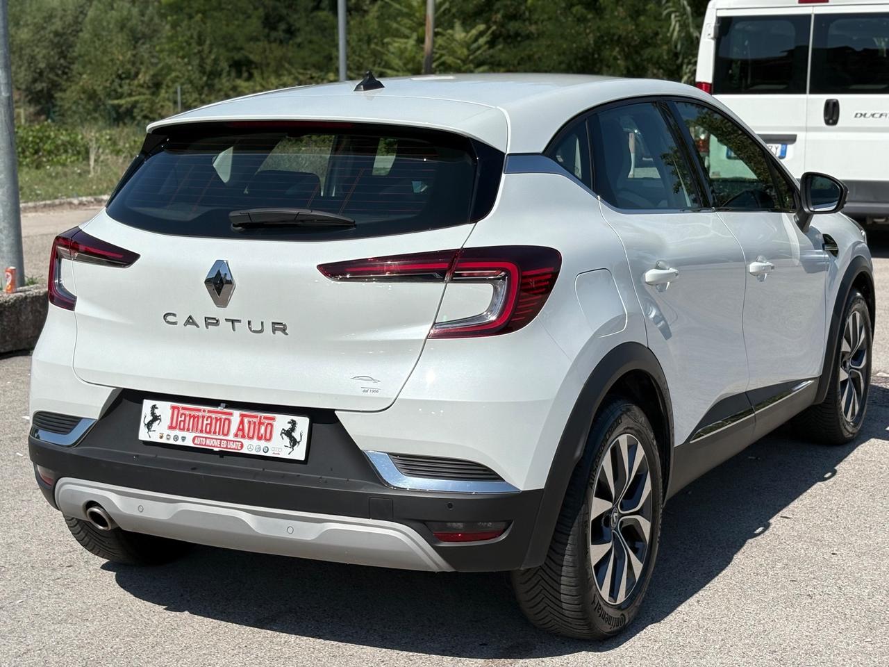 Renault Captur TCe 100 CV GPL ORIGINALE FULL/LED