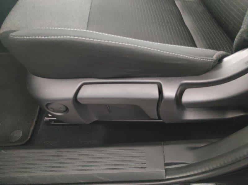 NISSAN Qashqai 3ª serie - Qashqai MHEV 140 CV N-Connecta