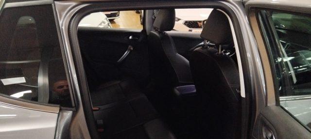 PEUGEOT 2008 1.2 PureTech 82 Allure