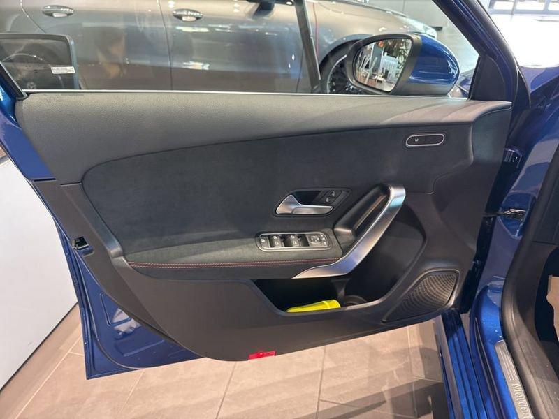 Mercedes-Benz Classe A 180d Automatic AMG Line Advanced Plus Digital Edition